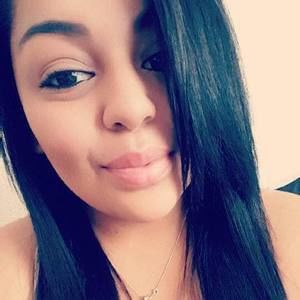 Meet your Posher, Salina